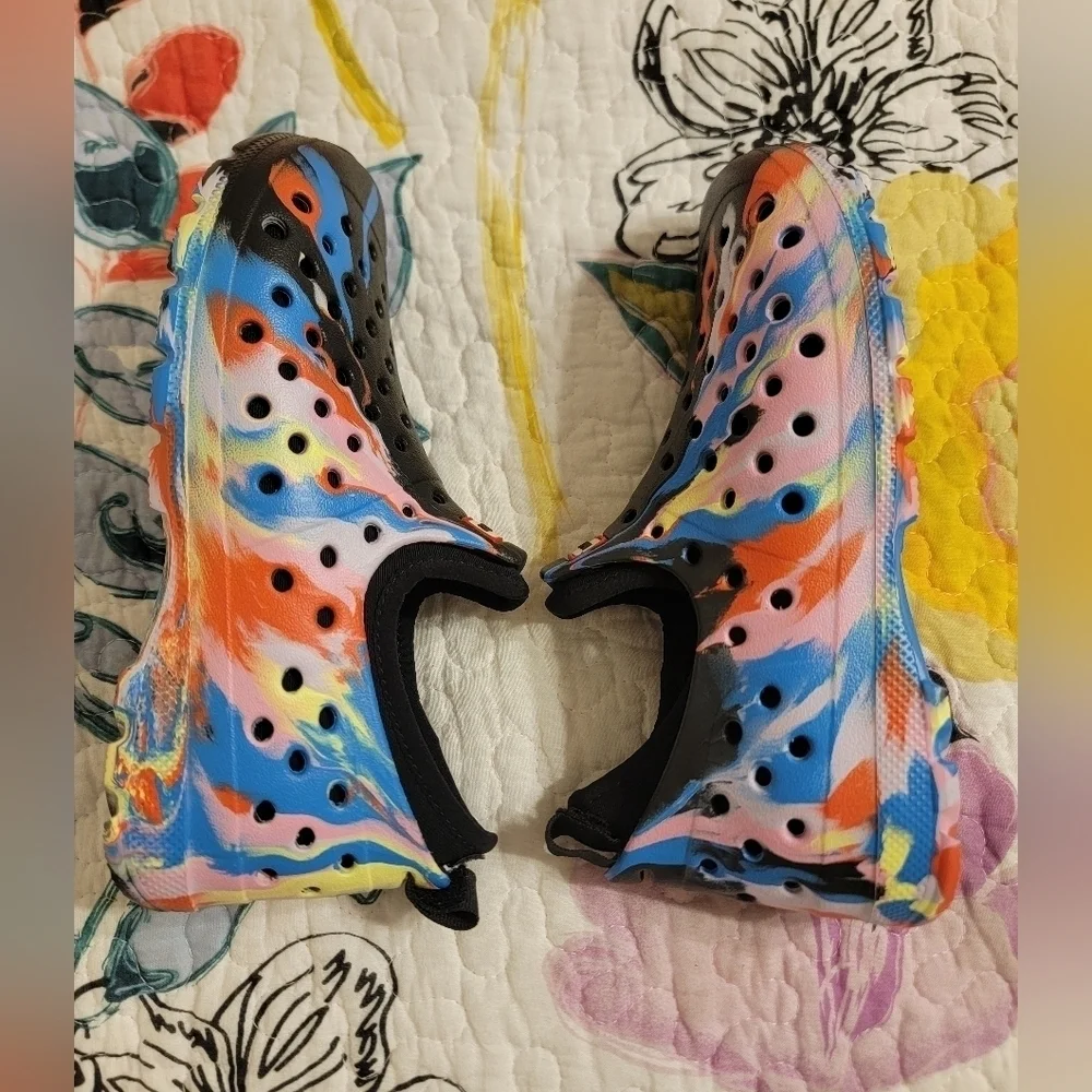 NWOT Hunter Kids Water Shoes, UK Size 13, US Size 1